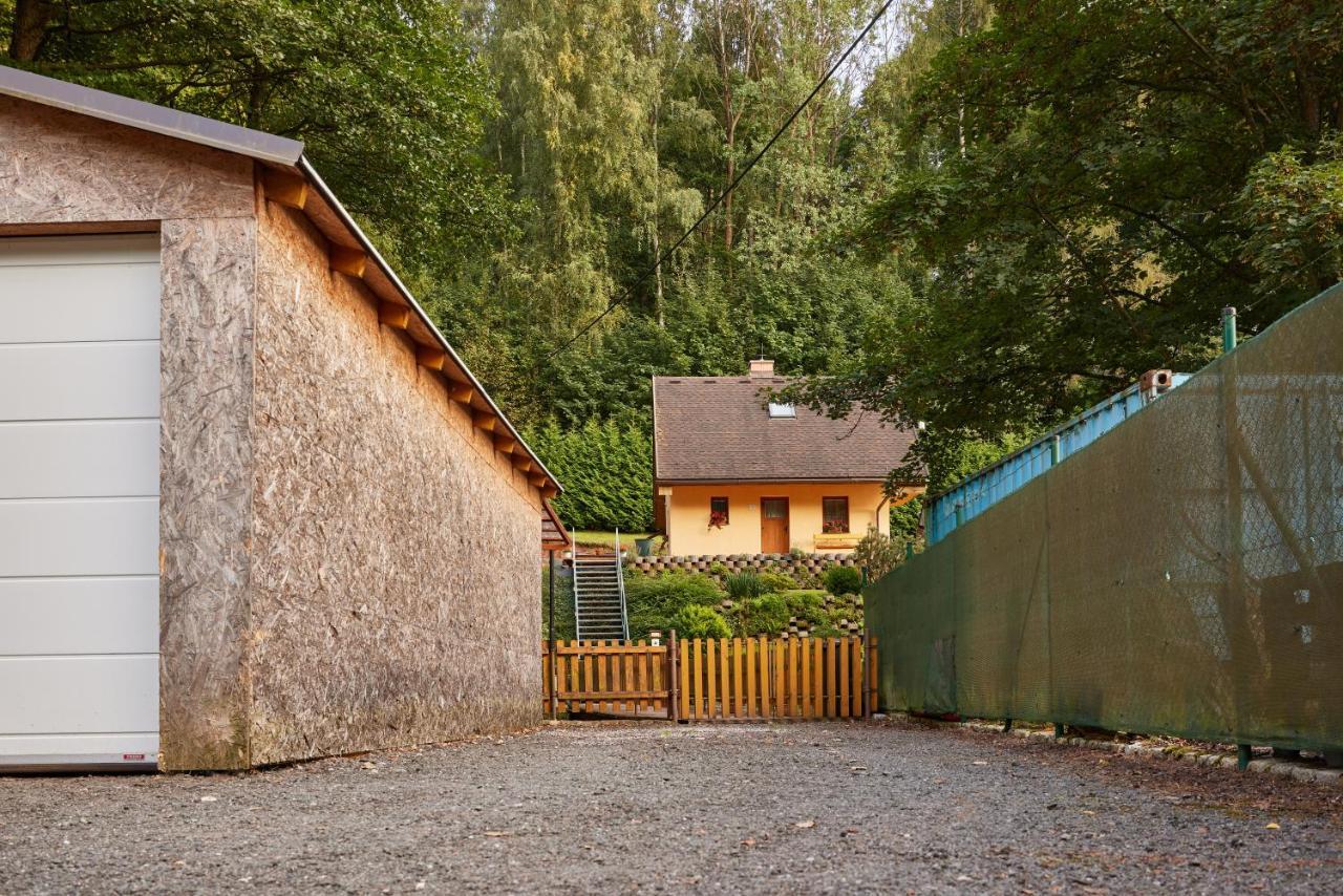 Rekreacni Dum Dony Villa Trutnov Luaran gambar